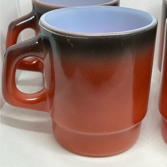 Vintage Anchor Hocking Fire King Red Ombré MCM Milk Glass Set of 4 Mugs USA - Picture 3 of 5